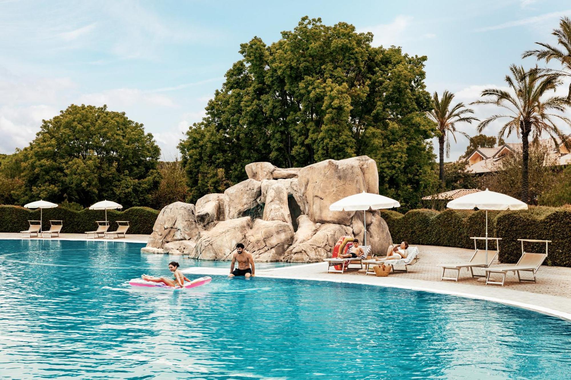 Falkensteiner Club Funimation Garden Calabria クリンガ エクステリア 写真